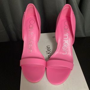 Size 8 brand new Calvin Klein heels